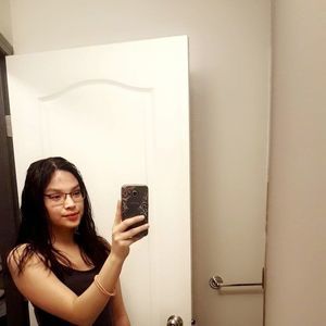 Meet your Posher, Justina